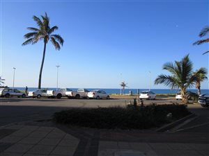 1.5 Bed Apartment in Beachfront