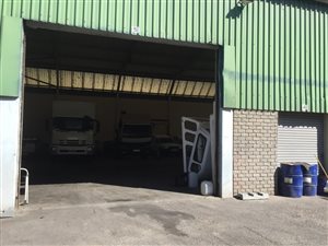 1219 m² Industrial space in Airport Industria