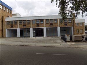 785 m² Industrial space in Wendywood
