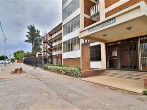 1.5 Bed House in Germiston South