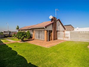 3 Bed House in Woodmere