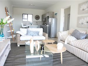 2 Bed Apartment in Noordwyk