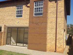 3 Bed Townhouse in Tijger Valley and surrounds