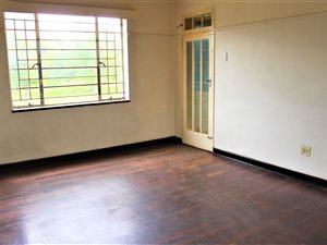 2 Bed Apartment in Selection Park