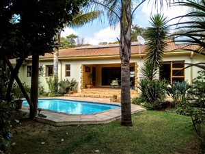 3 Bed House in Senderwood
