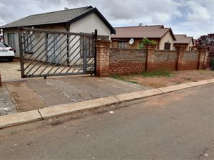 3 Bed House in Soshanguve