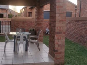 2 Bed Simplex in Krugersdorp East