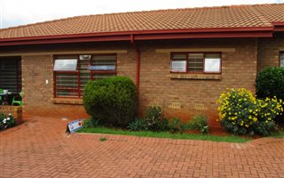 1 Bedroom Simplex in Wilro Park