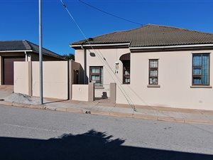 5 Bed House in Sydenham