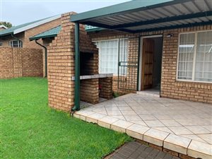 2 Bed Townhouse in Highveld