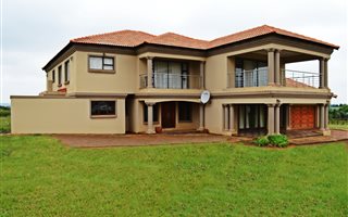 4 Bedroom House in Rietvlei View