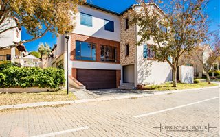 3 Bedroom House in Rietvalleirand