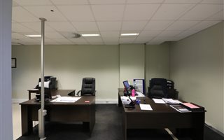 97 m² Commercial space in New Town Centre