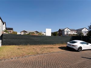 1128 m² Land available in Waterfall Country Estate