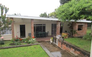 650 m² Land available in East London Central