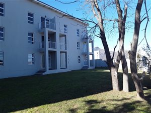 1 Bed Apartment in Paarl