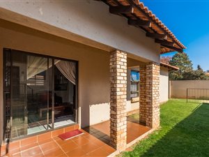 3 Bed Townhouse in Grobler Park