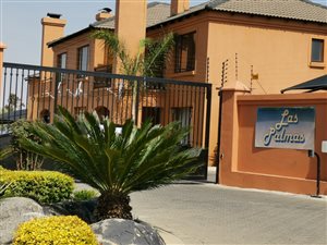 3 Bed Apartment in Helderwyk