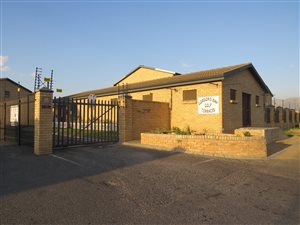 2 Bed Apartment in Whispering Pines
