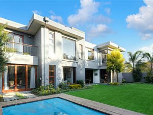 4 Bed Cluster in Craighall