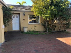 3 Bed House in Blouberg Sands