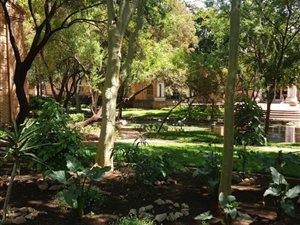 100 m² Office Space in Faerie Glen