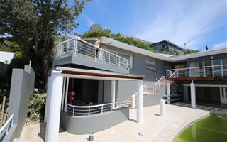 3 Bedroom House in Fresnaye