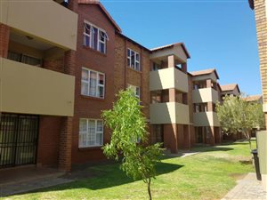 2 Bed Townhouse in Lephalale (Ellisras)