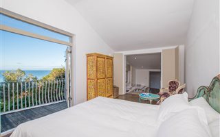 1 Bedroom House in St James
