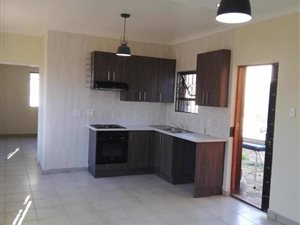 2 Bed House in Rowallan Park and surrounds