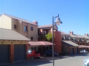 2 Bed Apartment in Noordwyk