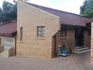 3 Bed House in Strubens Valley