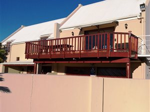 5 Bed House in Admirals Park