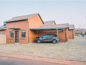 3 Bed House in The Orchards