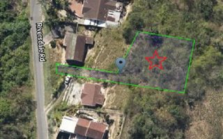 1003 m² Land available in Silverglen
