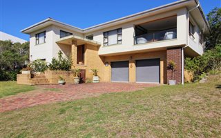 3 Bedroom House in Groenvallei