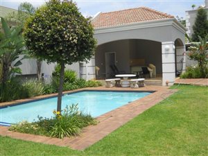 2 Bedroom Apartment in Melrose North