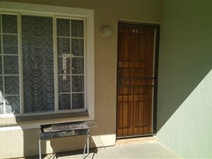 2 Bed Townhouse in Comet