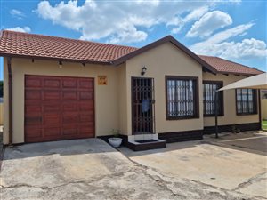 3 Bed House in Bergsig