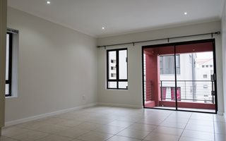 0.5 Bedroom Apartment in Paulshof