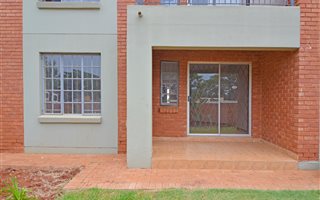 2 Bedroom Apartment in Theresa Park