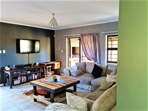 2 Bed Townhouse in Hillside