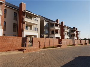 2 Bed Apartment in Golden Fields Estate
