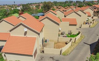 2 Bedroom Duplex in Halfway Gardens