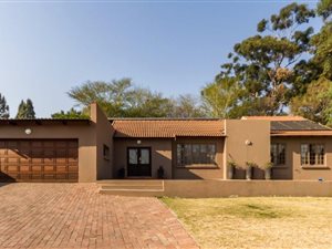 4 Bed House in Magaliessig