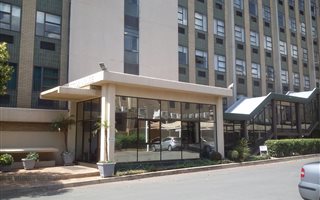 400 m² Office Space in Ferndale