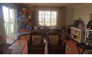 3 Bedroom Townhouse in Elarduspark