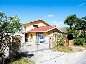 3 Bedroom House in Bethelsdorp