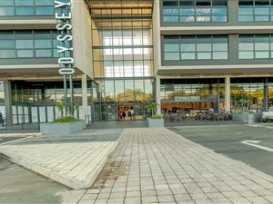 2 Bed Apartment in Ballito Commercial District