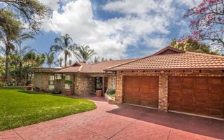 3 Bedroom House in Waterkloof Glen